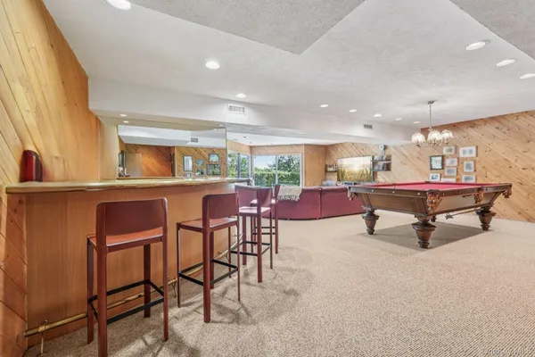 $1,979,000 | 17 Magnolia Drive, Greenwich, CT 06831