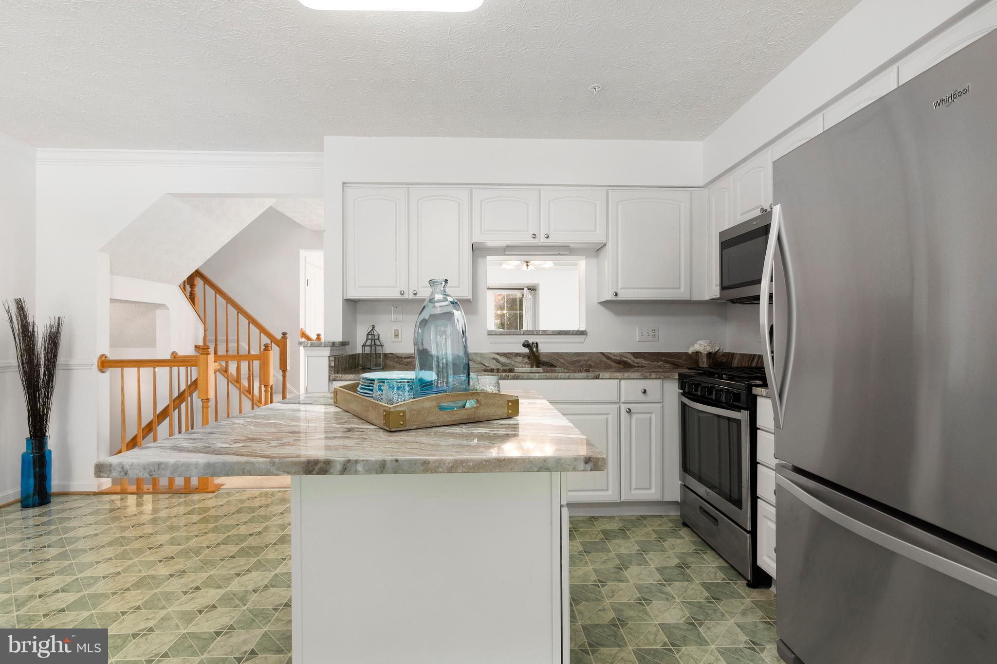 2544 Summers Ridge Drive Odenton, MD 21113 - Photo 9 of 30 Kitchen