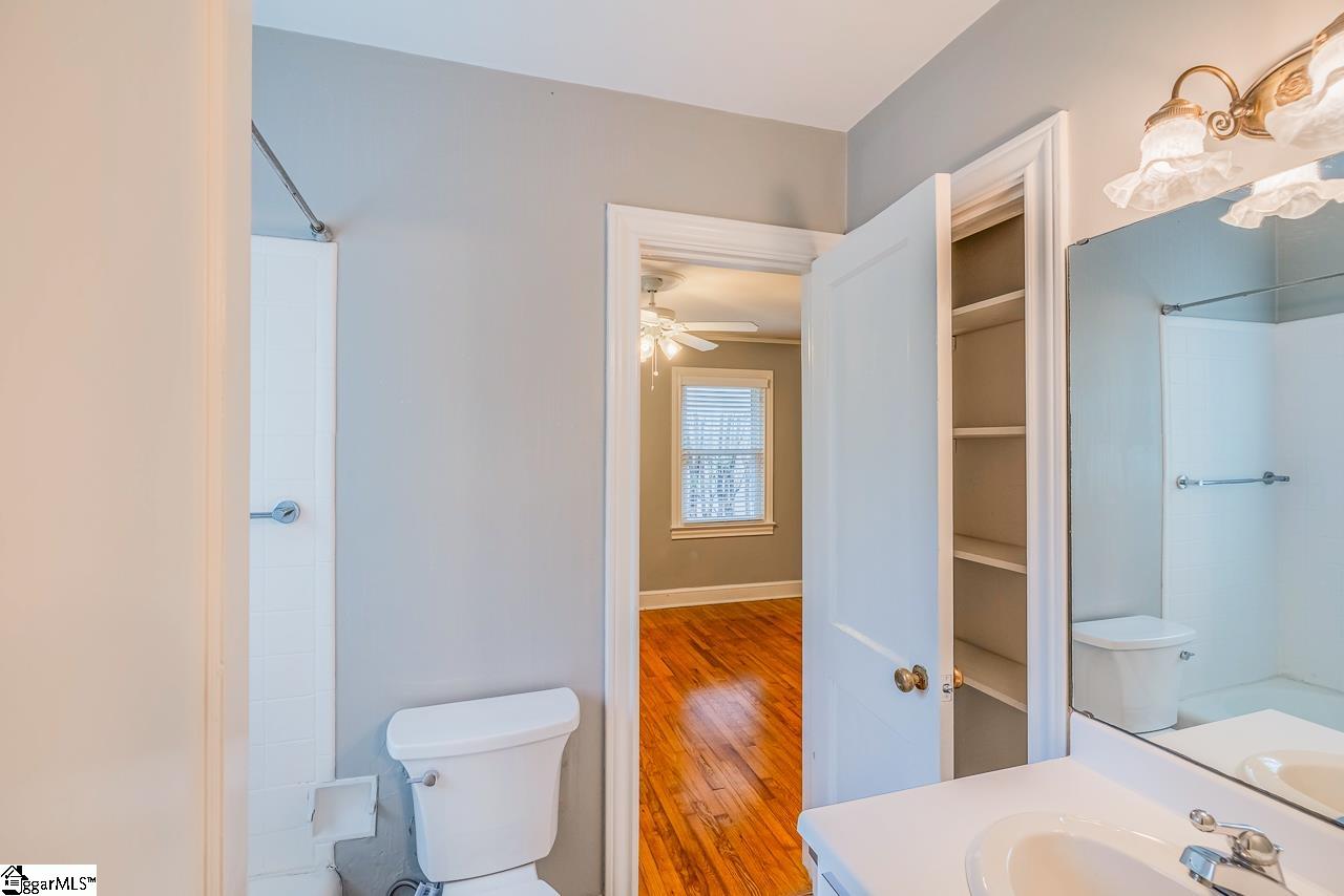 314 Chick Springs Road Greenville, SC 29609 - Photo 27 of 39 Gallery Image 27