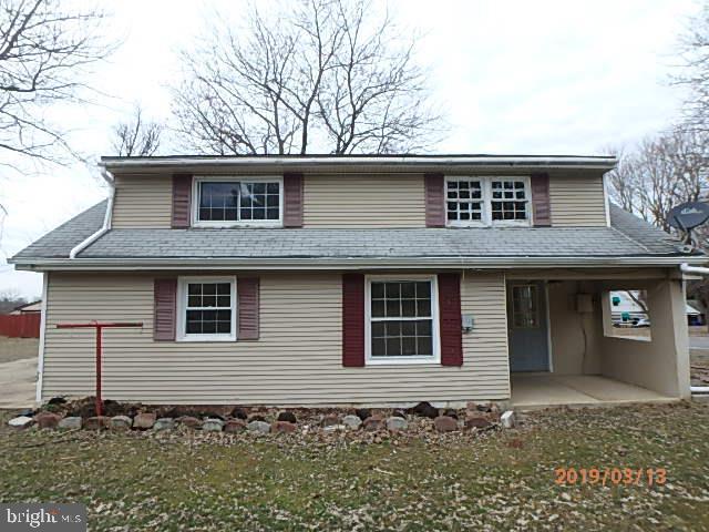 13215 Edgemont Road Smithsburg, MD 21783 - Photo 1 of 15 Gallery Image 1