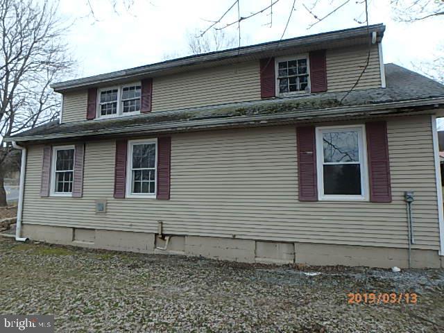 13215 Edgemont Road Smithsburg, MD 21783 - Photo 4 of 15 Gallery Image 4