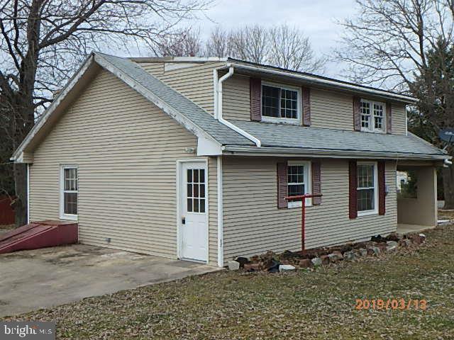 13215 Edgemont Road Smithsburg, MD 21783 - Photo 6 of 15 Gallery Image 6