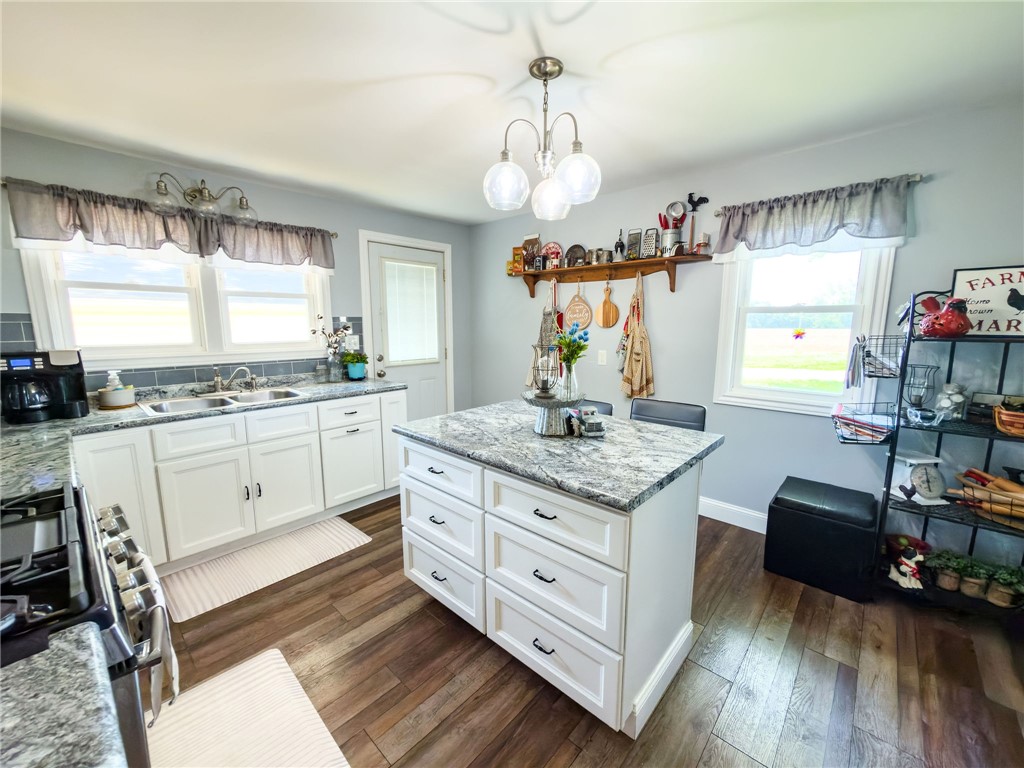16144 Spiketown Road Marshall, IL 62441 - Photo 4 of 48