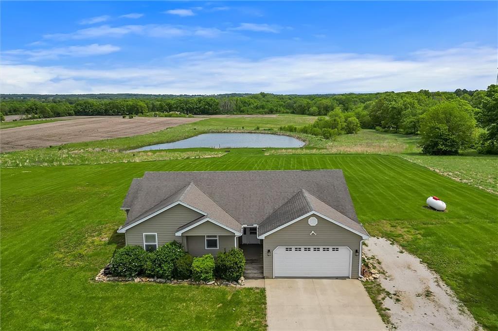 13451 North Garner Road Richmond, MO 64085 - Photo 1 of 40