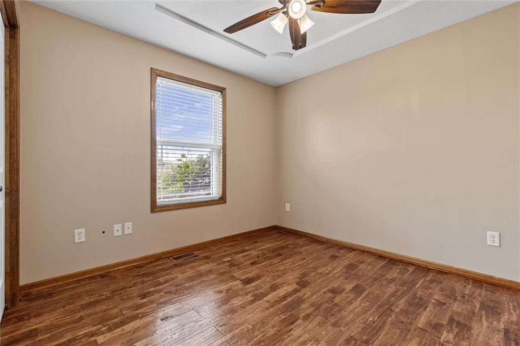 13451 North Garner Road Richmond, MO 64085 - Photo 20 of 40