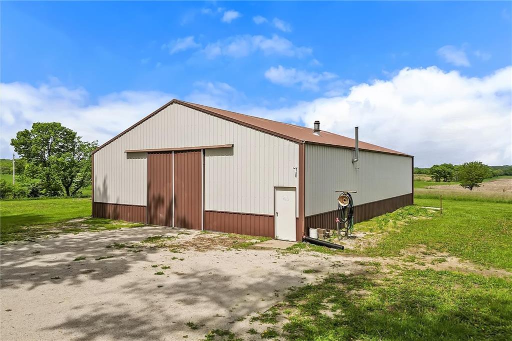 13451 North Garner Road Richmond, MO 64085 - Photo 30 of 40