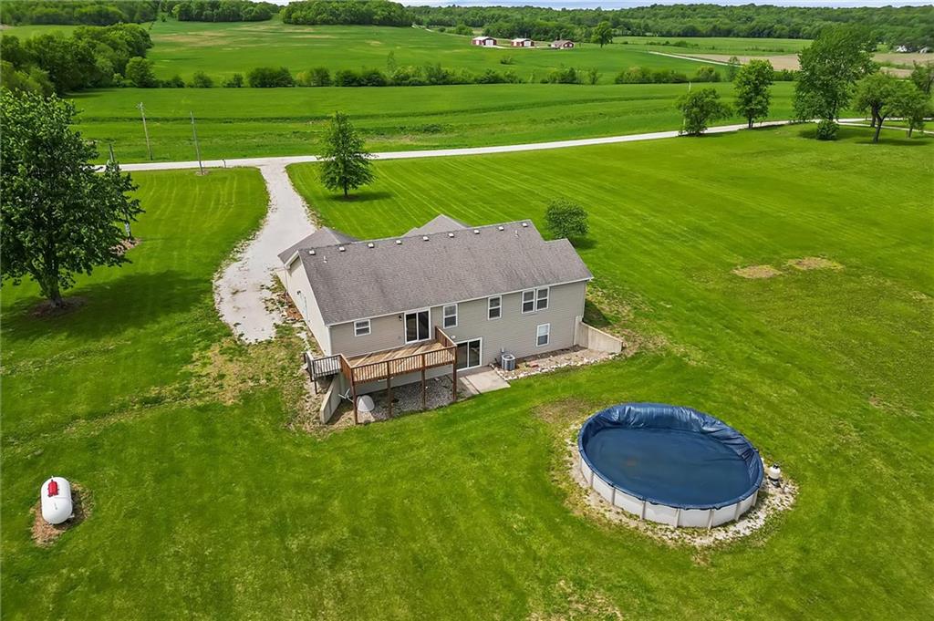 13451 North Garner Road Richmond, MO 64085 - Photo 3 of 40