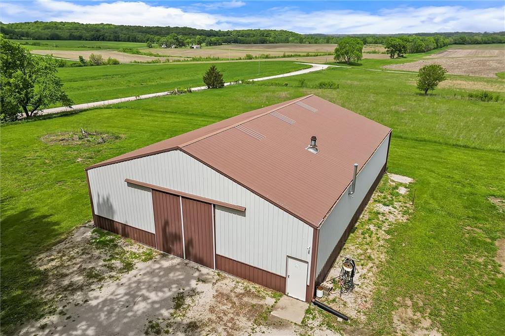 13451 North Garner Road Richmond, MO 64085 - Photo 37 of 40
