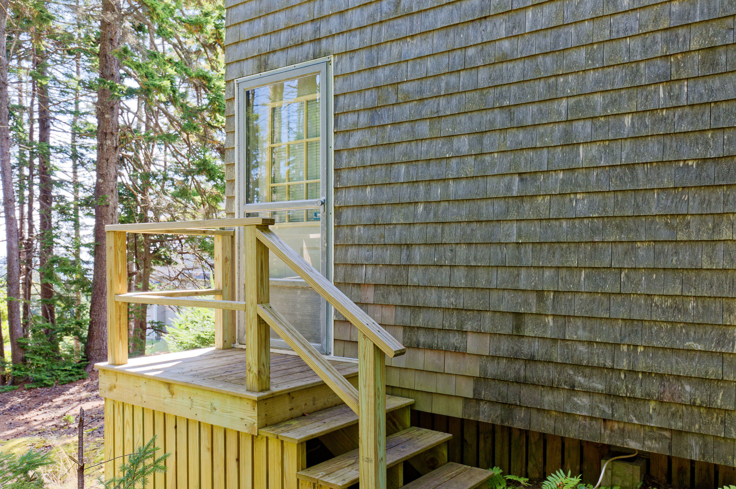16 Ocean View Place Boothbay, ME 04544 - Photo 9 of 36 10-16OceanViewPl-AT