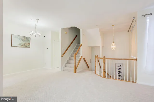 a view of entryway and hall