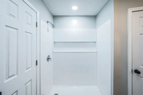 $230,000 | 204 Wilson Avenue, Auburn, KY 42206