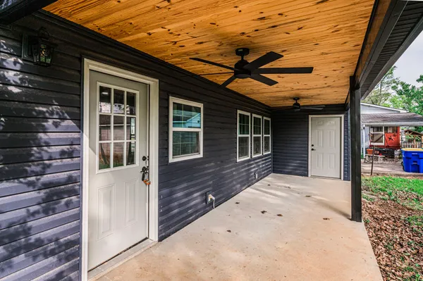 $230,000 | 204 Wilson Avenue, Auburn, KY 42206
