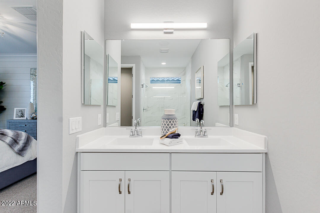 24086 West Zak Road Buckeye, AZ 85326 - Photo 17 of 49 Loon Room 1 Bathroom (3)