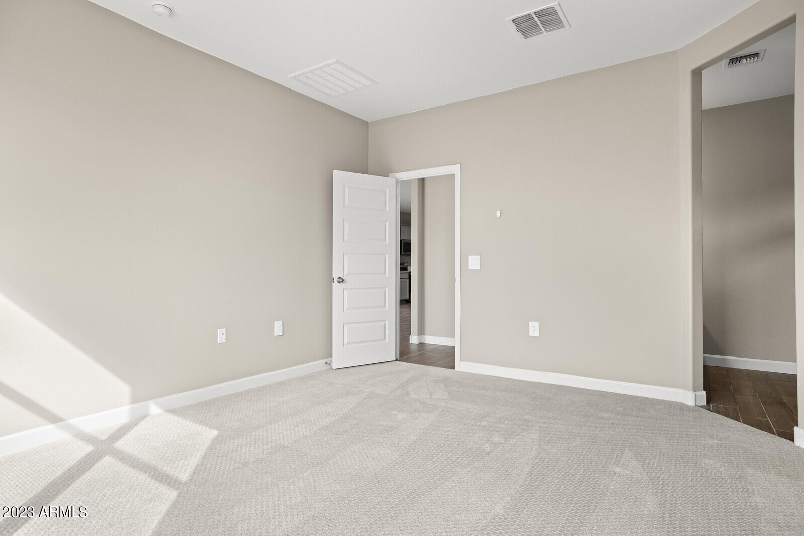 24086 West Zak Road Buckeye, AZ 85326 - Photo 33 of 49 15_23979_W_Verlea_Dr__15_mls