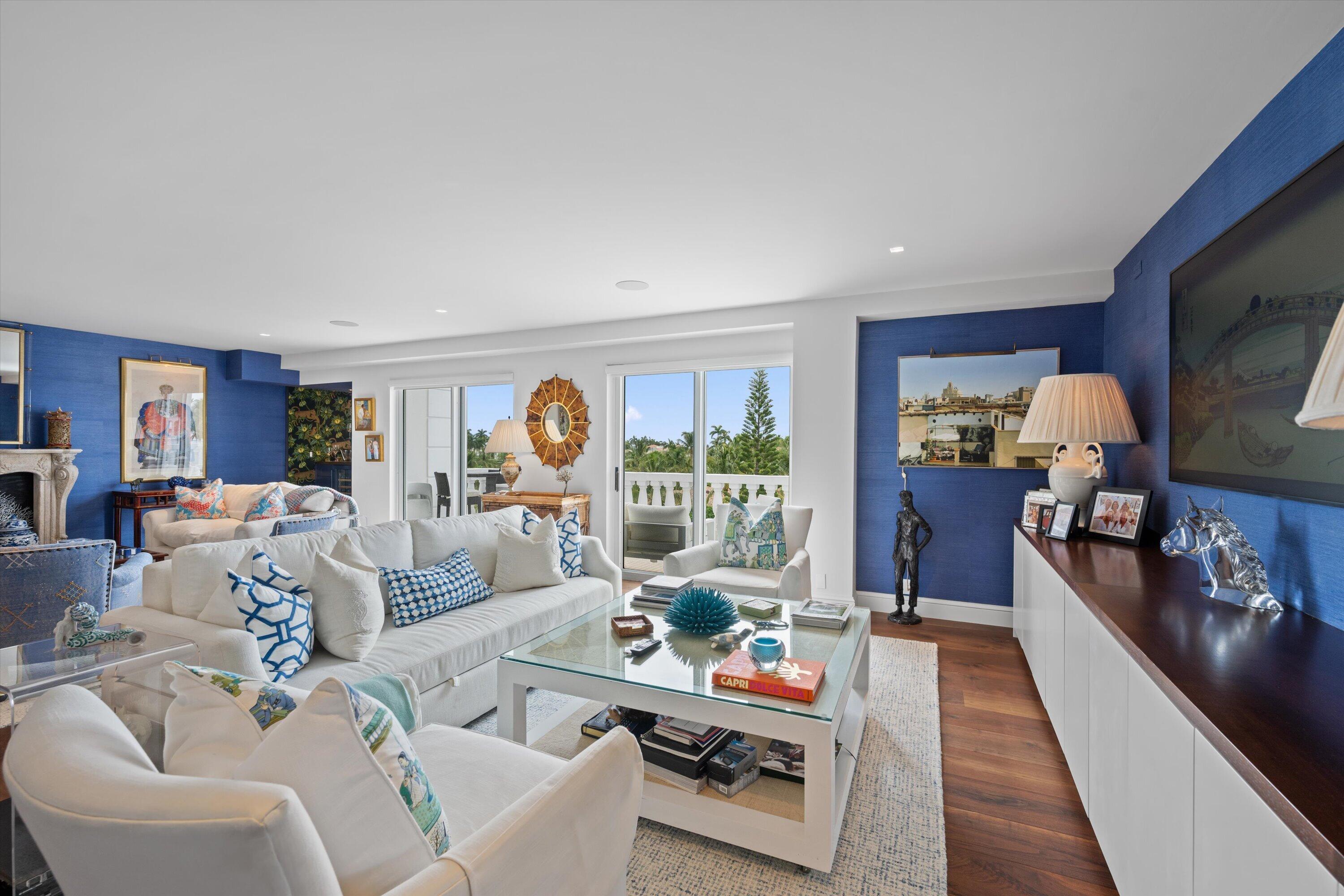 330 Cocoanut Row, Unit 5B Palm Beach, FL 33480 - Photo 5 of 23 10-DSC_4877