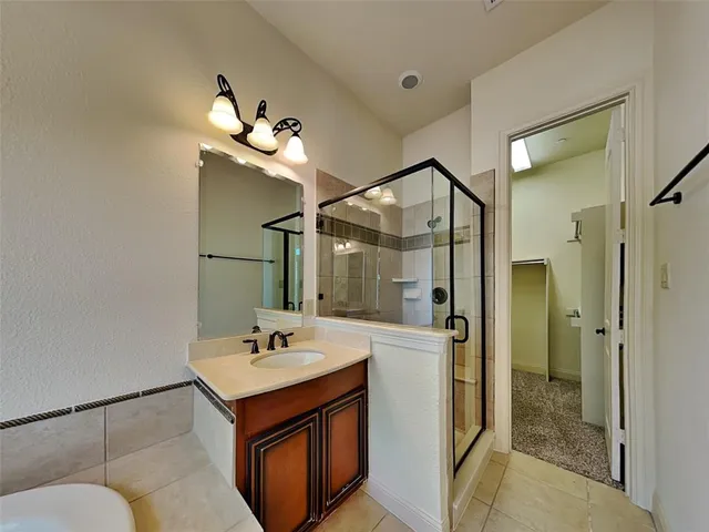 $3,300 | 4037 Winsor Drive, Farmers Branch, TX 75244