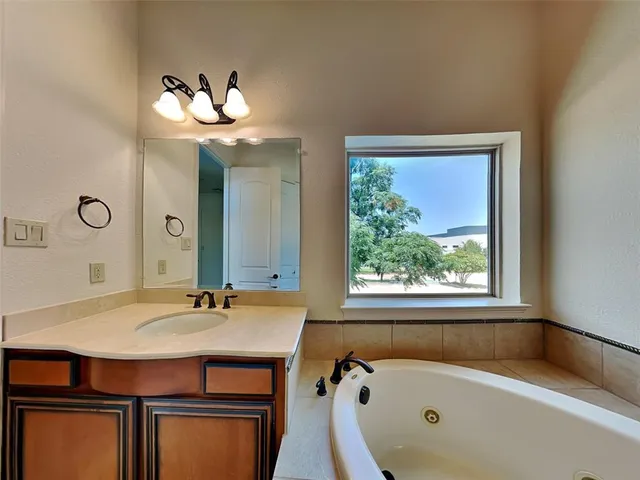 $3,300 | 4037 Winsor Drive, Farmers Branch, TX 75244