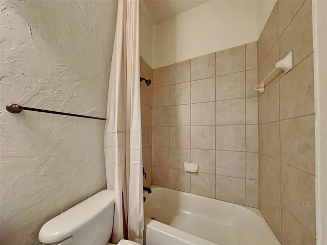 $3,300 | 4037 Winsor Drive, Farmers Branch, TX 75244