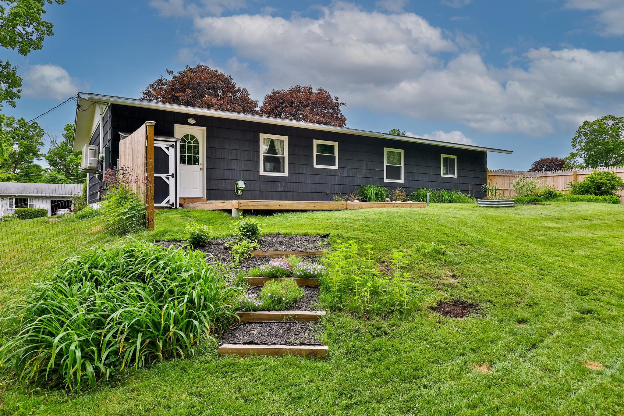 210 Adams Street Rutland, VT 05701 - Photo 23 of 25