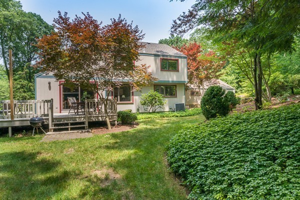 42 Sheffield Road Boxford, MA 01921 - Photo 3 of 30