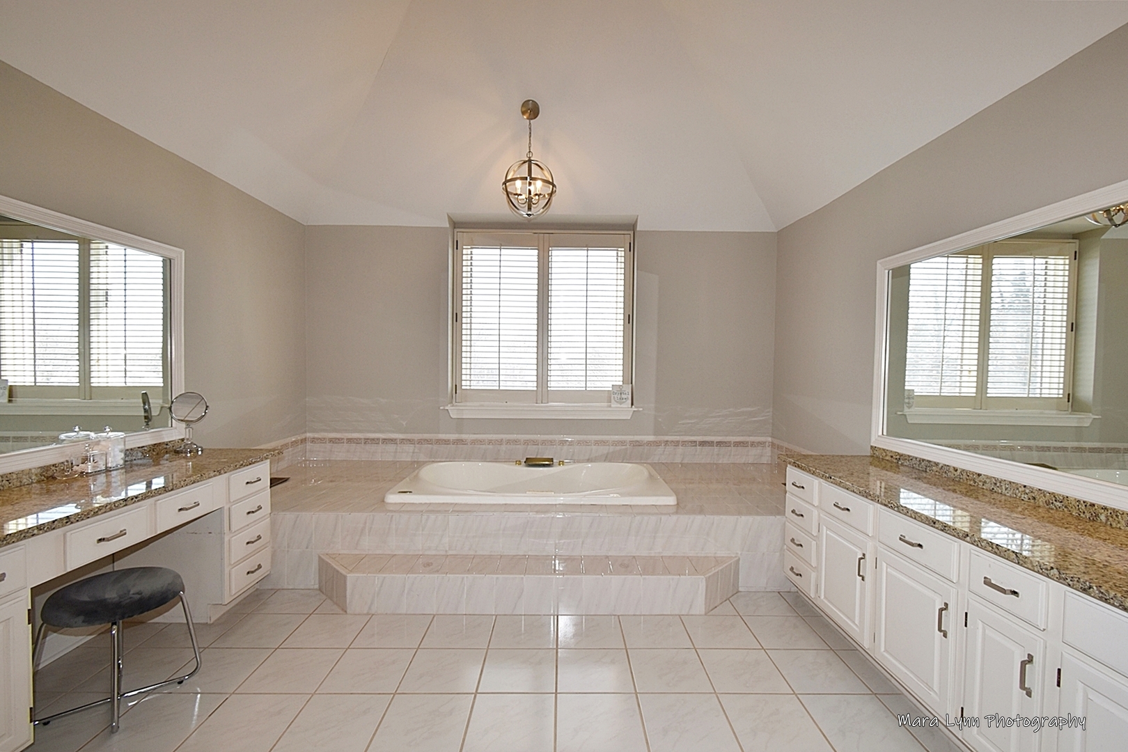 2812 Turnberry Road St. Charles, IL 60174 - Photo 31 of 56 Gallery Image 31