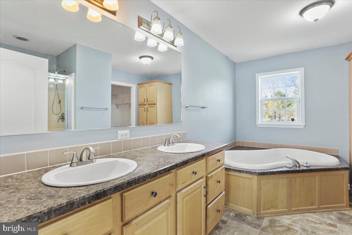 97 Lair Way Inwood, WV 25428 - Photo 15 of 28