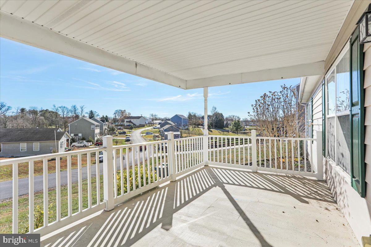 97 Lair Way Inwood, WV 25428 - Photo 4 of 28