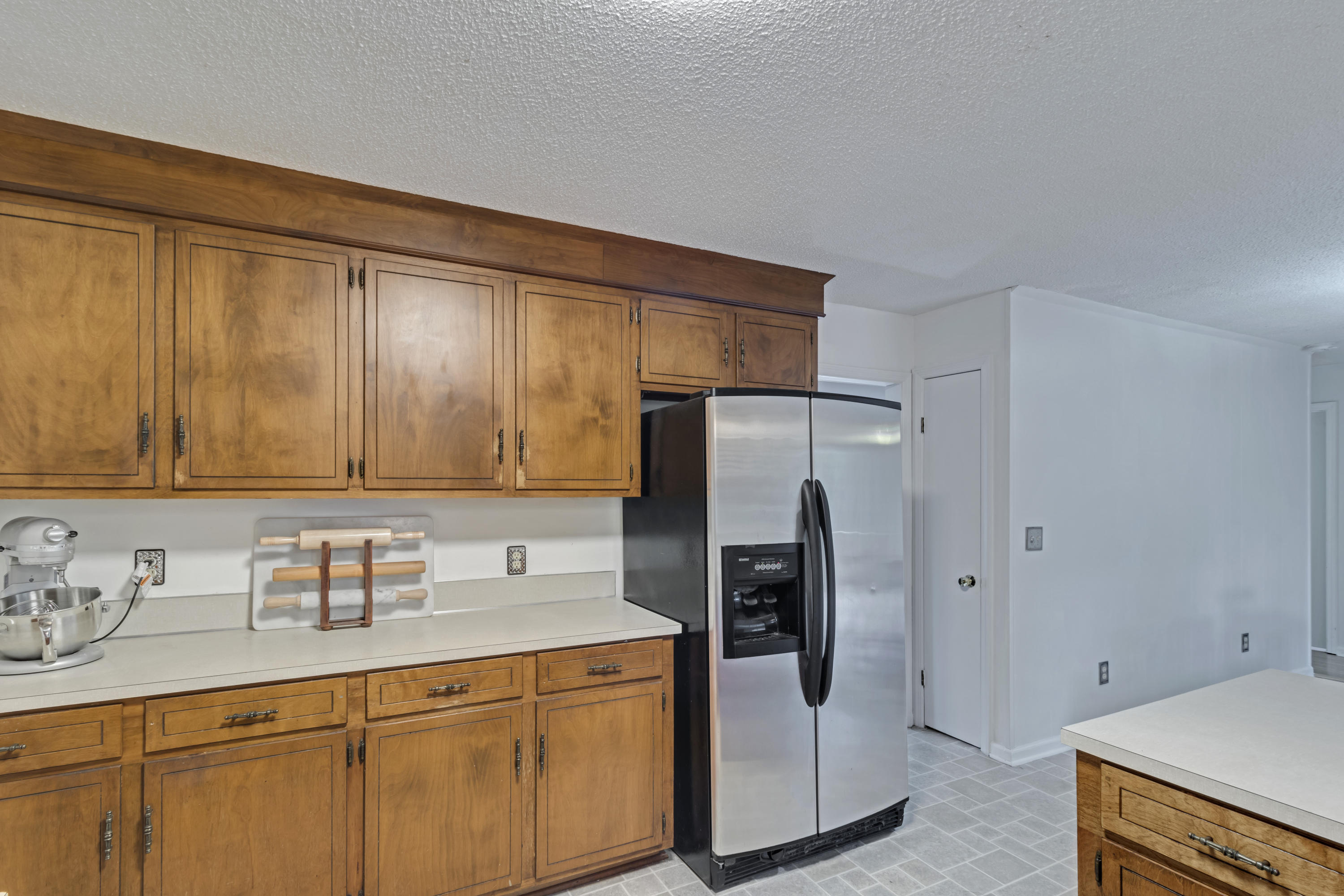683 Harbor View Road Charleston, SC 29412 - Photo 11 of 31 22