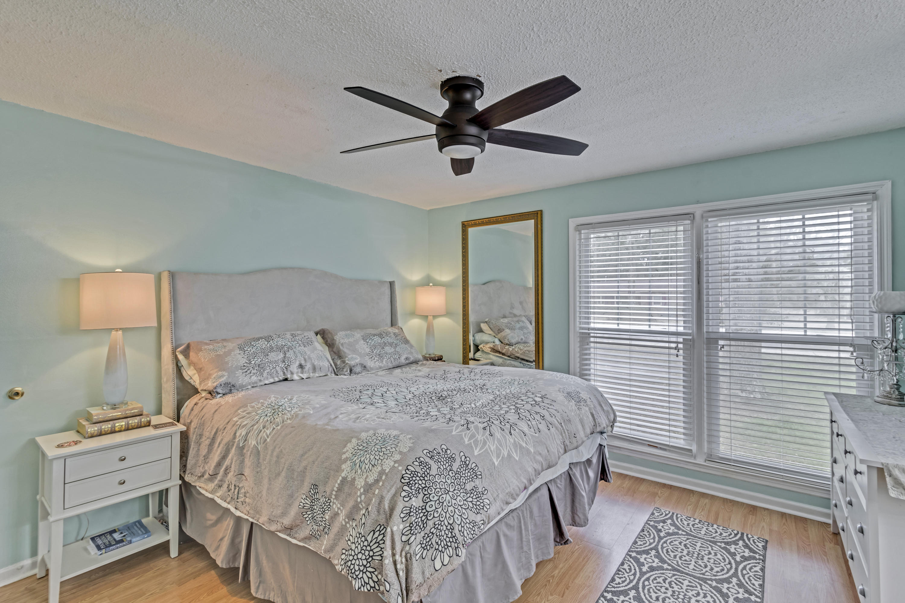 683 Harbor View Road Charleston, SC 29412 - Photo 18 of 31 31