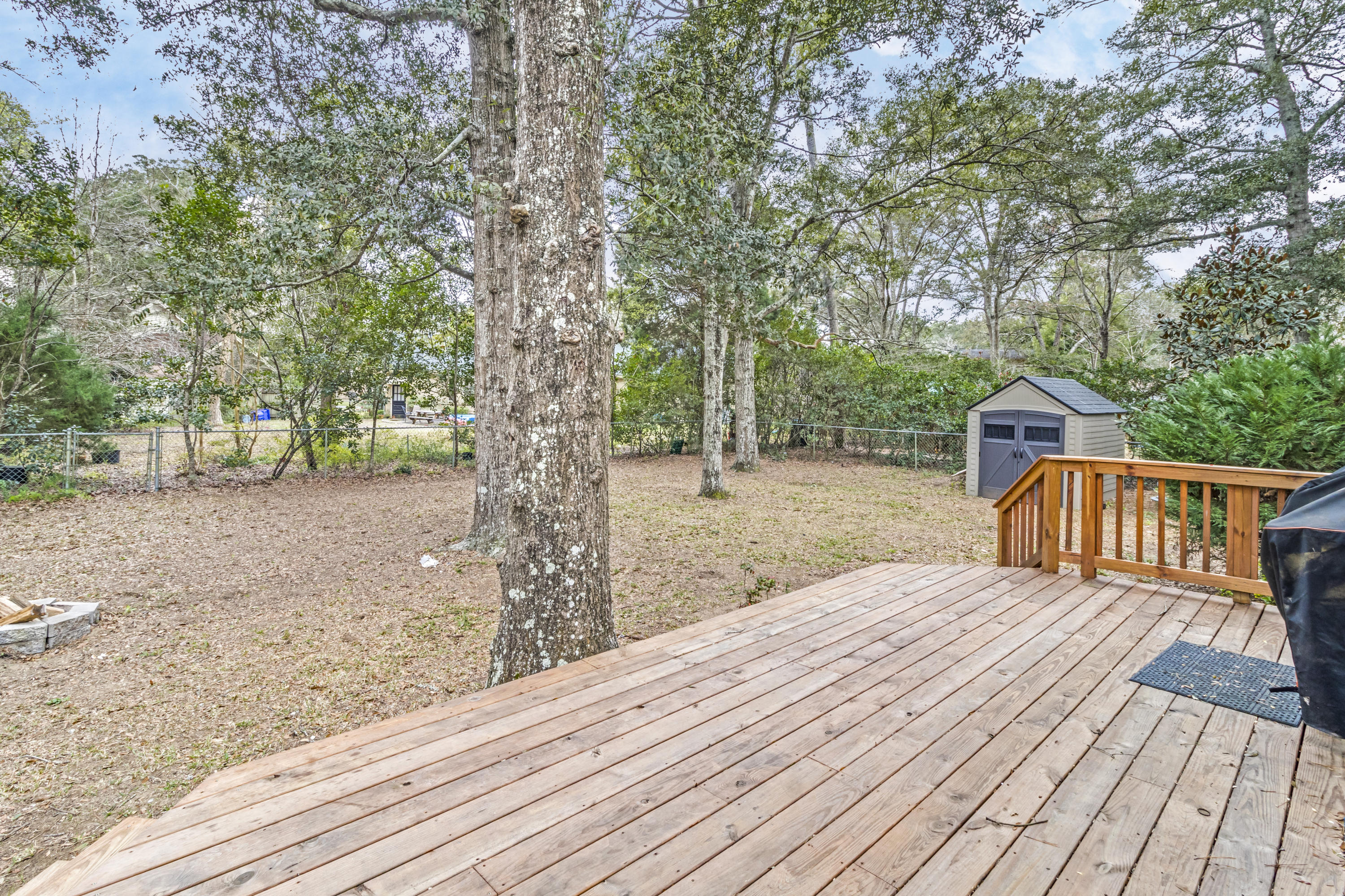 683 Harbor View Road Charleston, SC 29412 - Photo 23 of 31 11