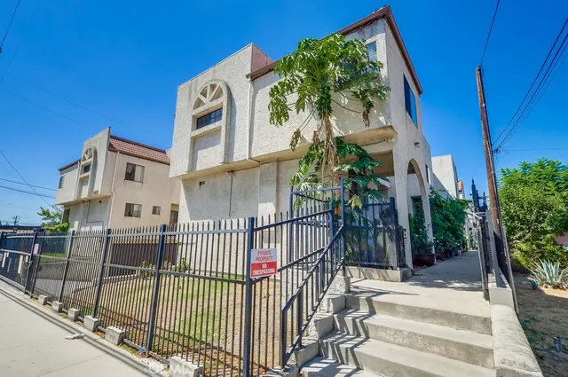 $539,900 | 4031 La Rica Avenue, Unit O, Baldwin Park, CA 91706