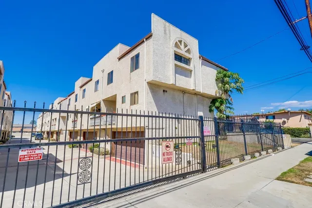 $539,900 | 4031 La Rica Avenue, Unit O, Baldwin Park, CA 91706