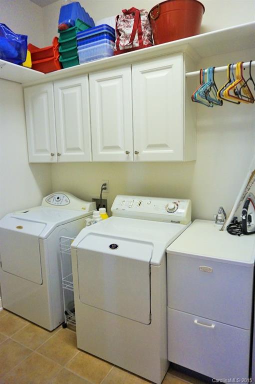 149 Mills Lane Fort Mill, SC 29708 - Photo 21 of 24 a utility room with dryer and washer