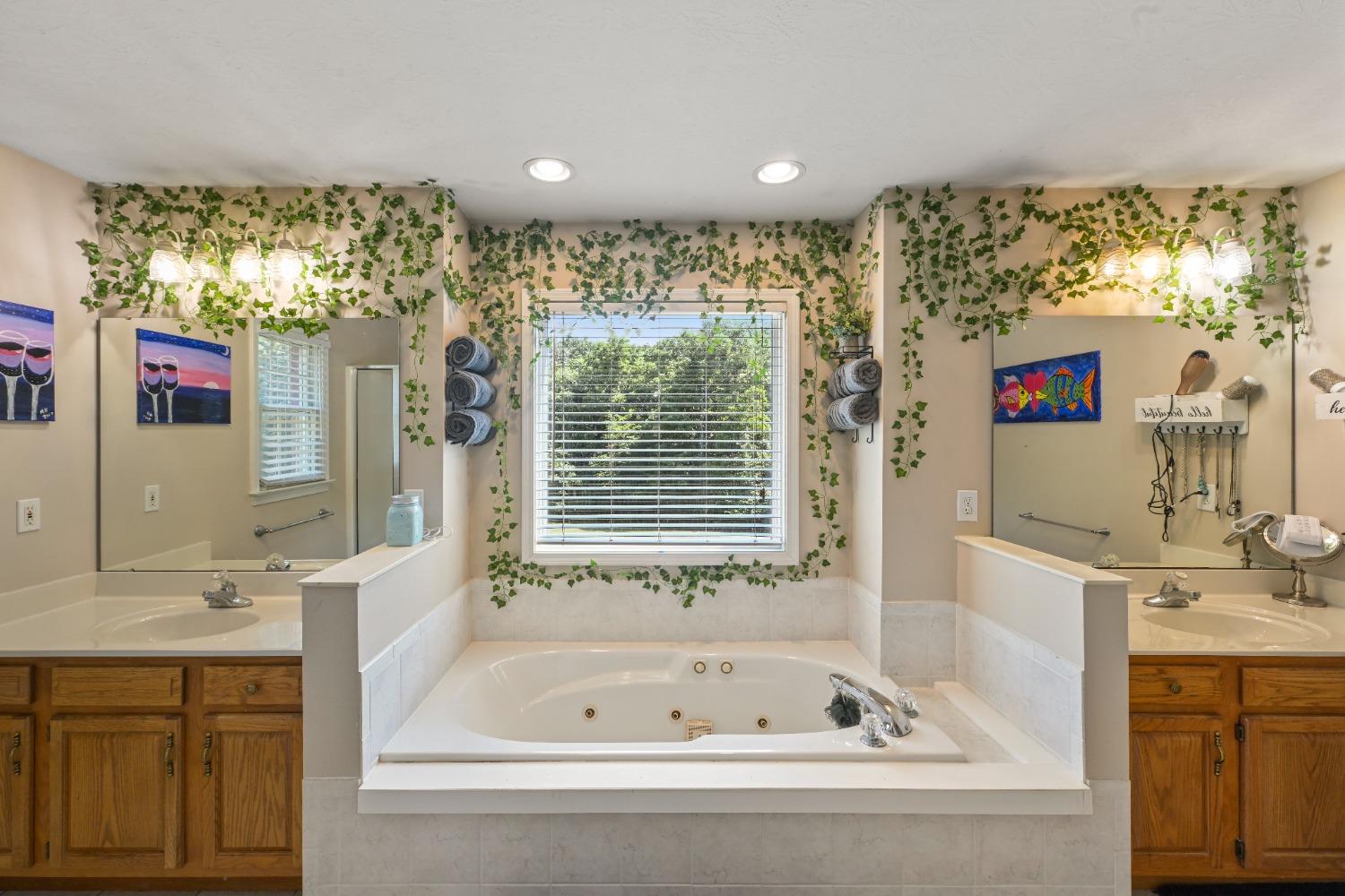 24620 Tree Top Drive Sunman, IN 47041 - Photo 27 of 37 EnSuite Bath
