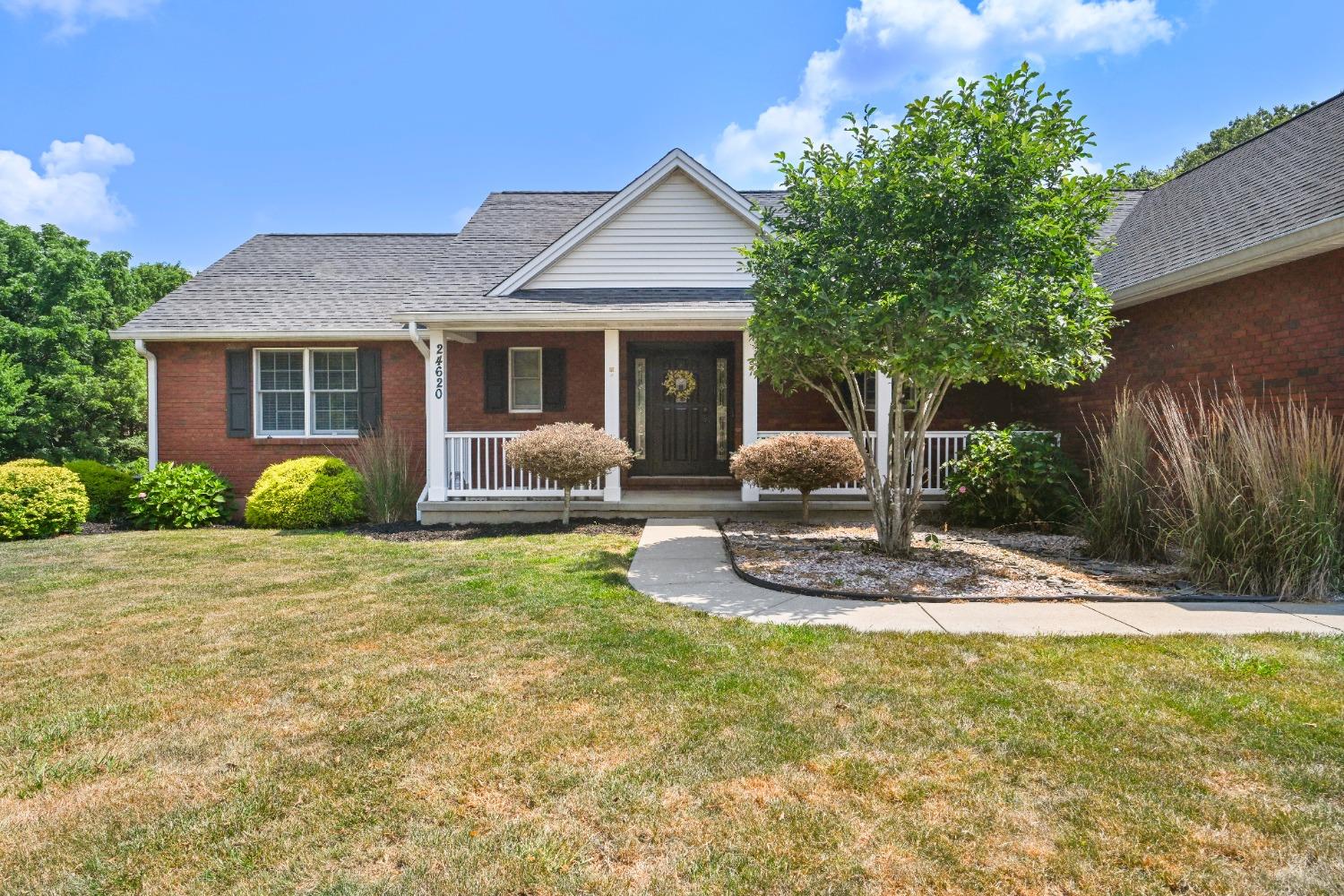 24620 Tree Top Drive Sunman, IN 47041 - Photo 3 of 37