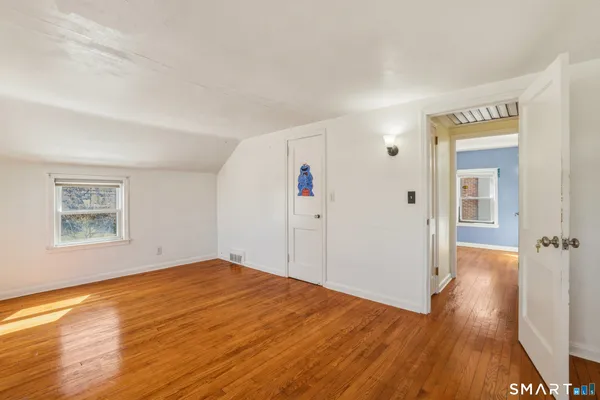 $900 | 26 St Augustine Street, West Hartford, CT 06110