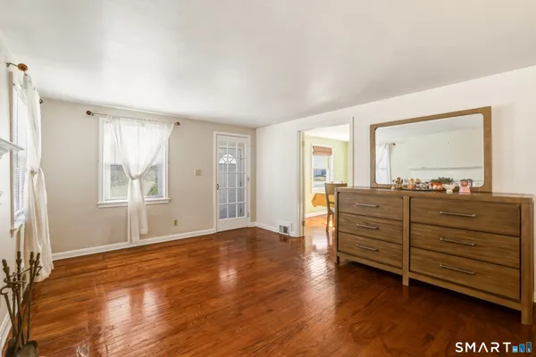 $900 | 26 St Augustine Street, West Hartford, CT 06110