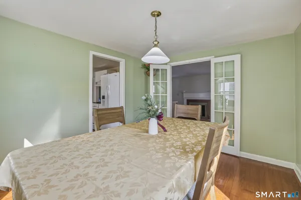 $900 | 26 St Augustine Street, West Hartford, CT 06110