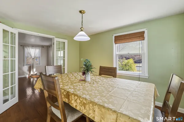 $900 | 26 St Augustine Street, West Hartford, CT 06110