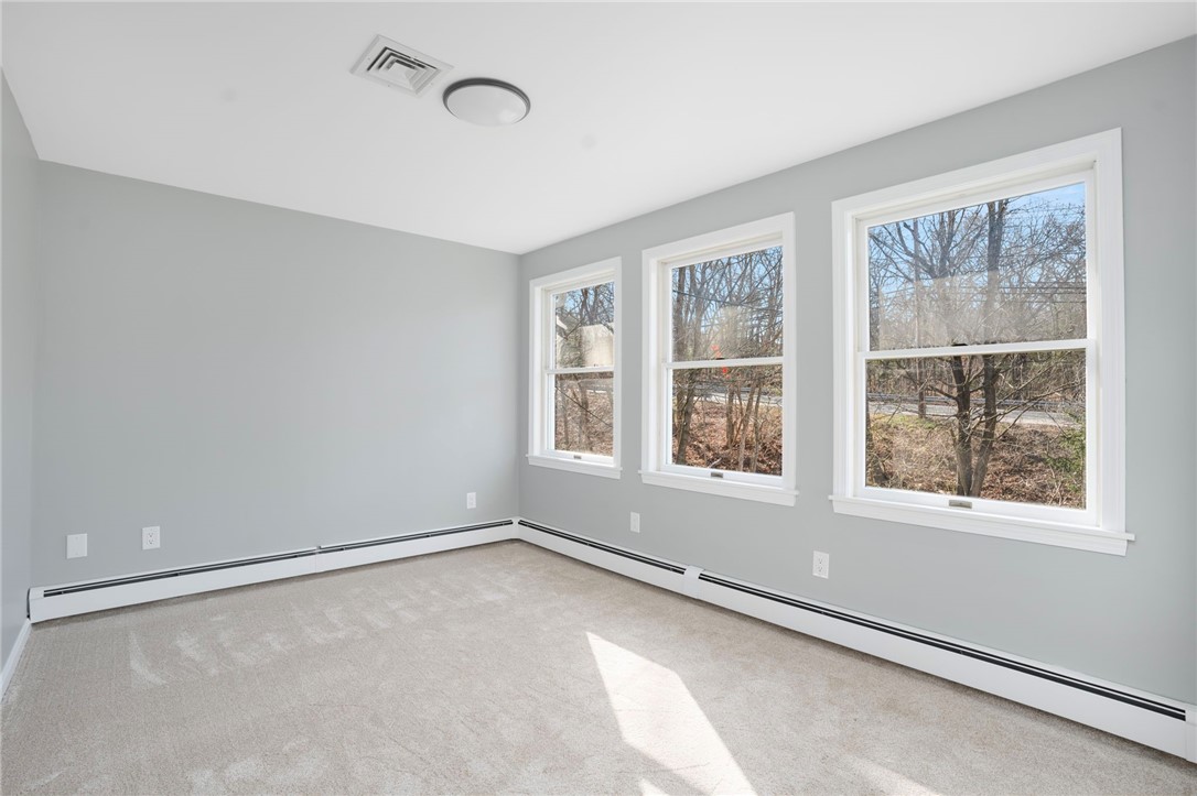 295 Frenchtown Road East Greenwich, RI 02818 - Photo 16 of 33