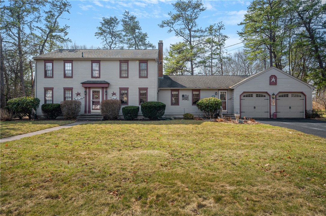 Solid Colonial on nice flat yard