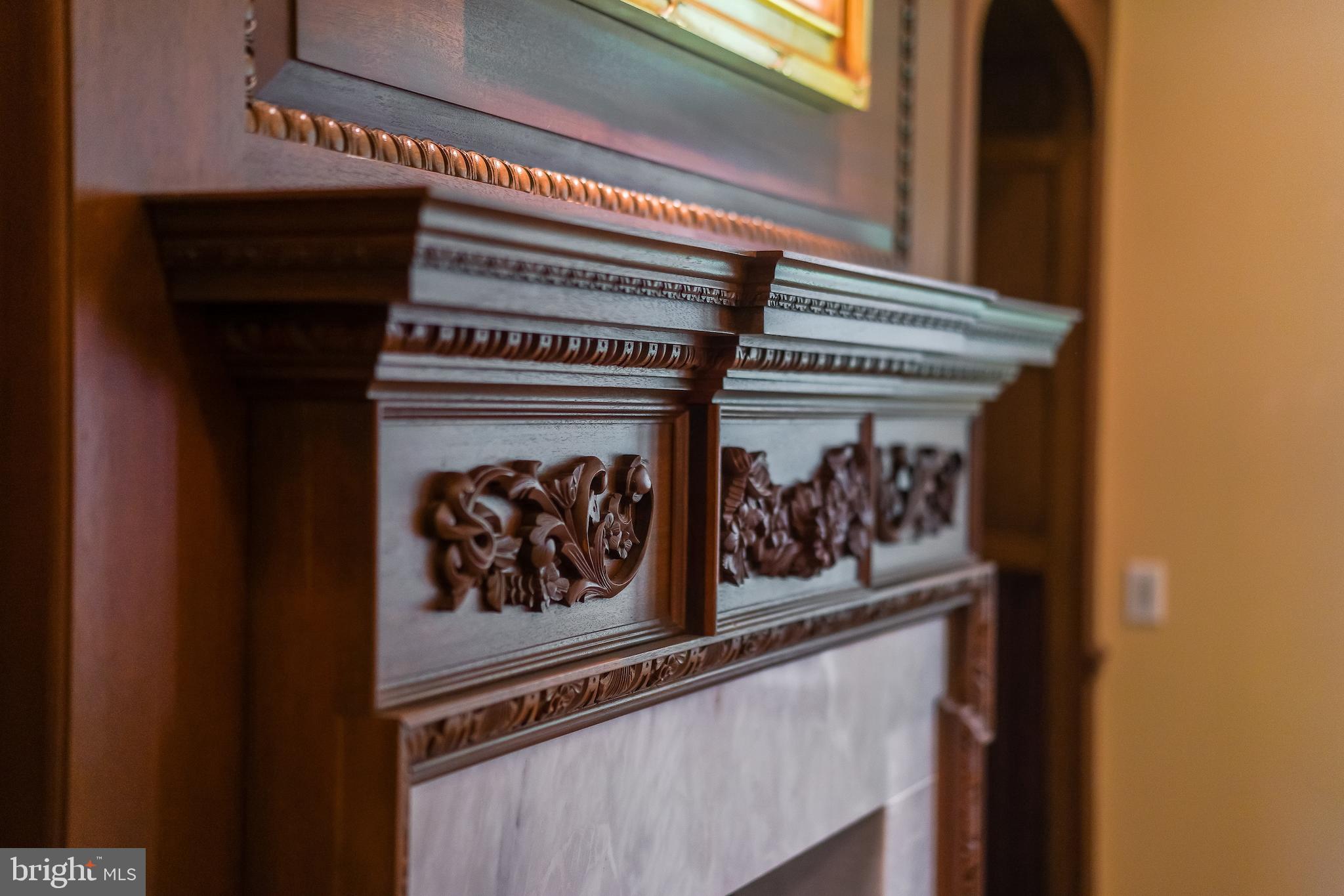 869 Childs Point Road Annapolis, MD 21401 - Photo 15 of 51 Music room fireplace mantle / gas