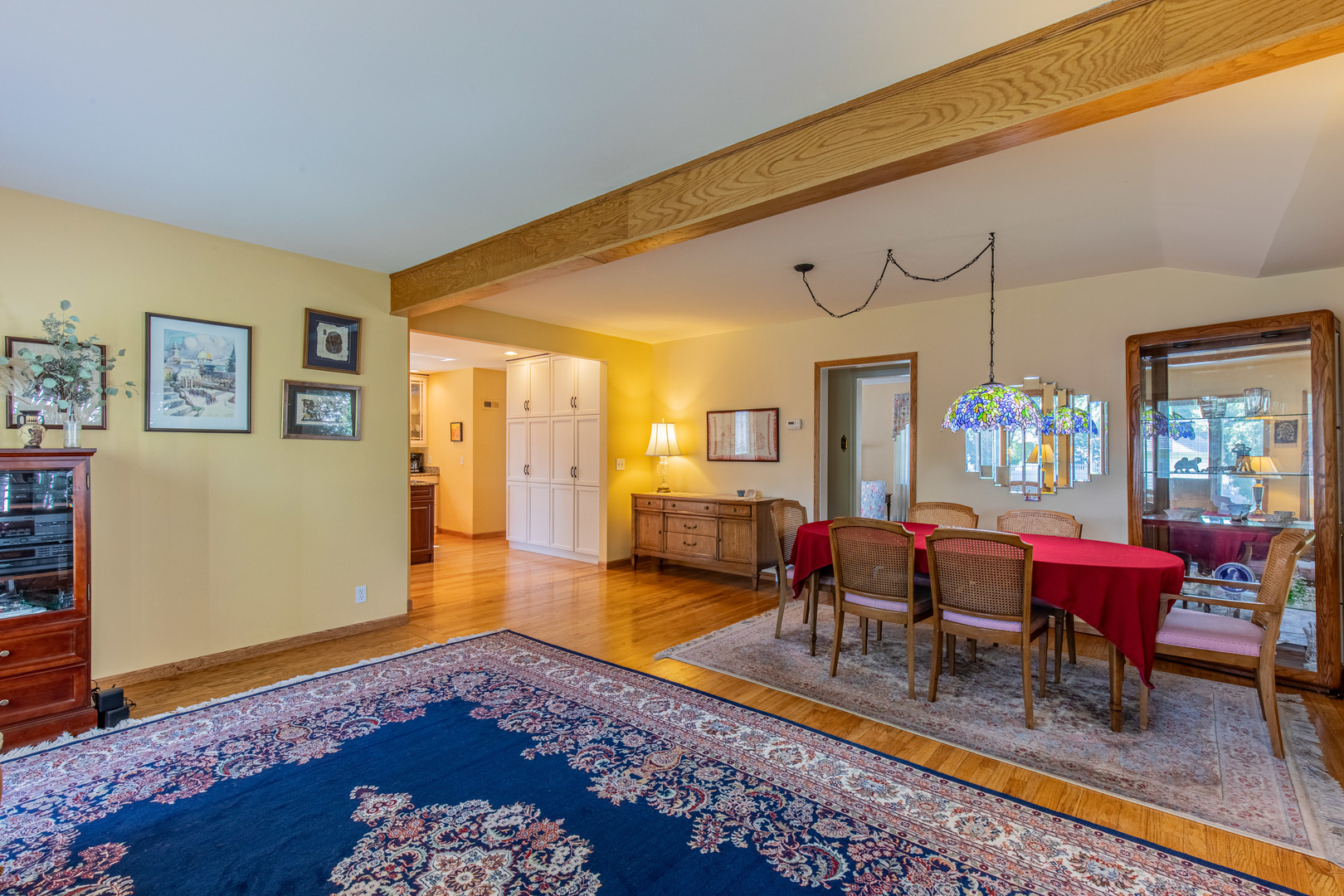 428 East Thompson Street Princeton, IL 61356 - Photo 23 of 32 a living room with furniture rug and wooden floor