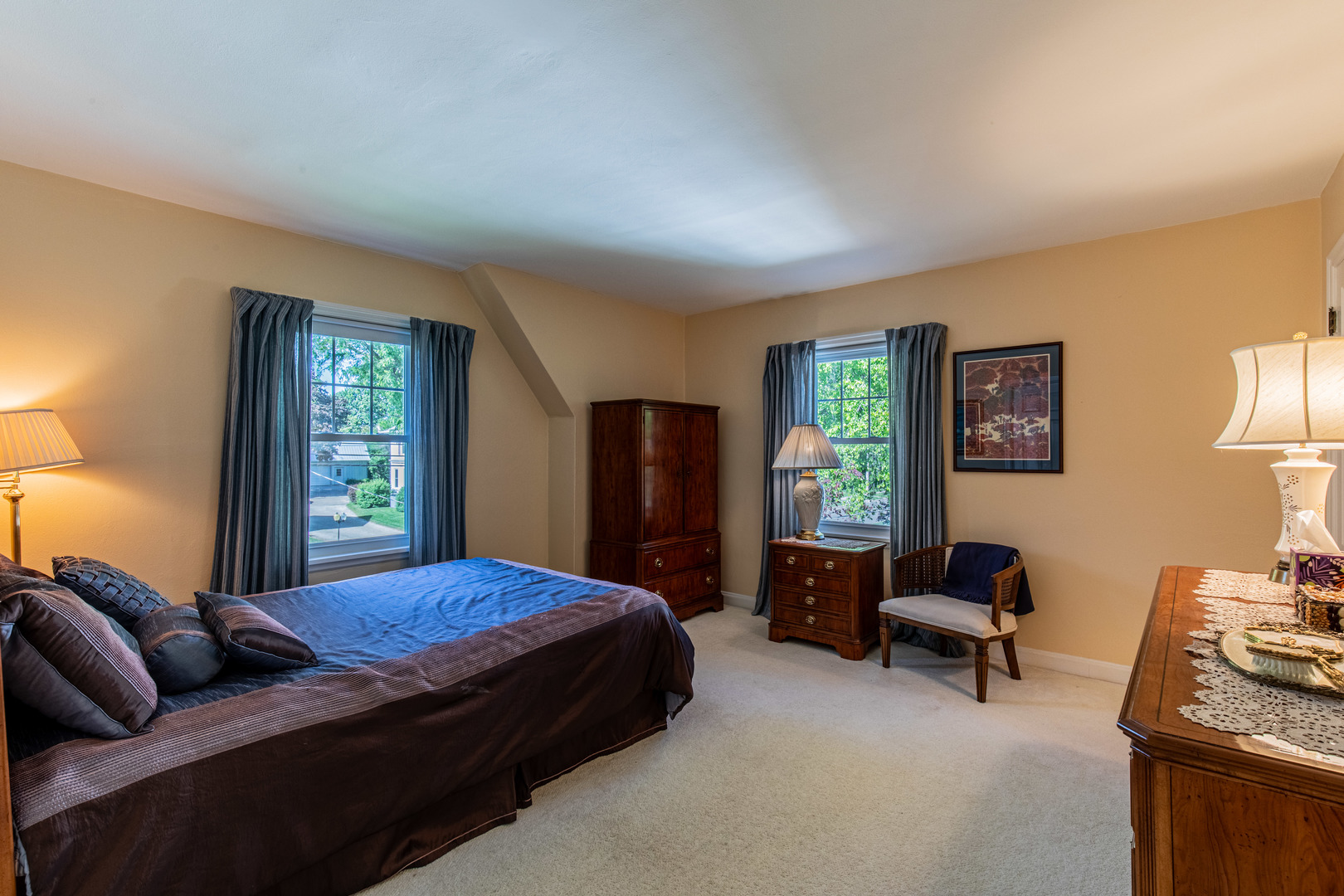 428 East Thompson Street Princeton, IL 61356 - Photo 28 of 32 a bedroom with furniture and a window