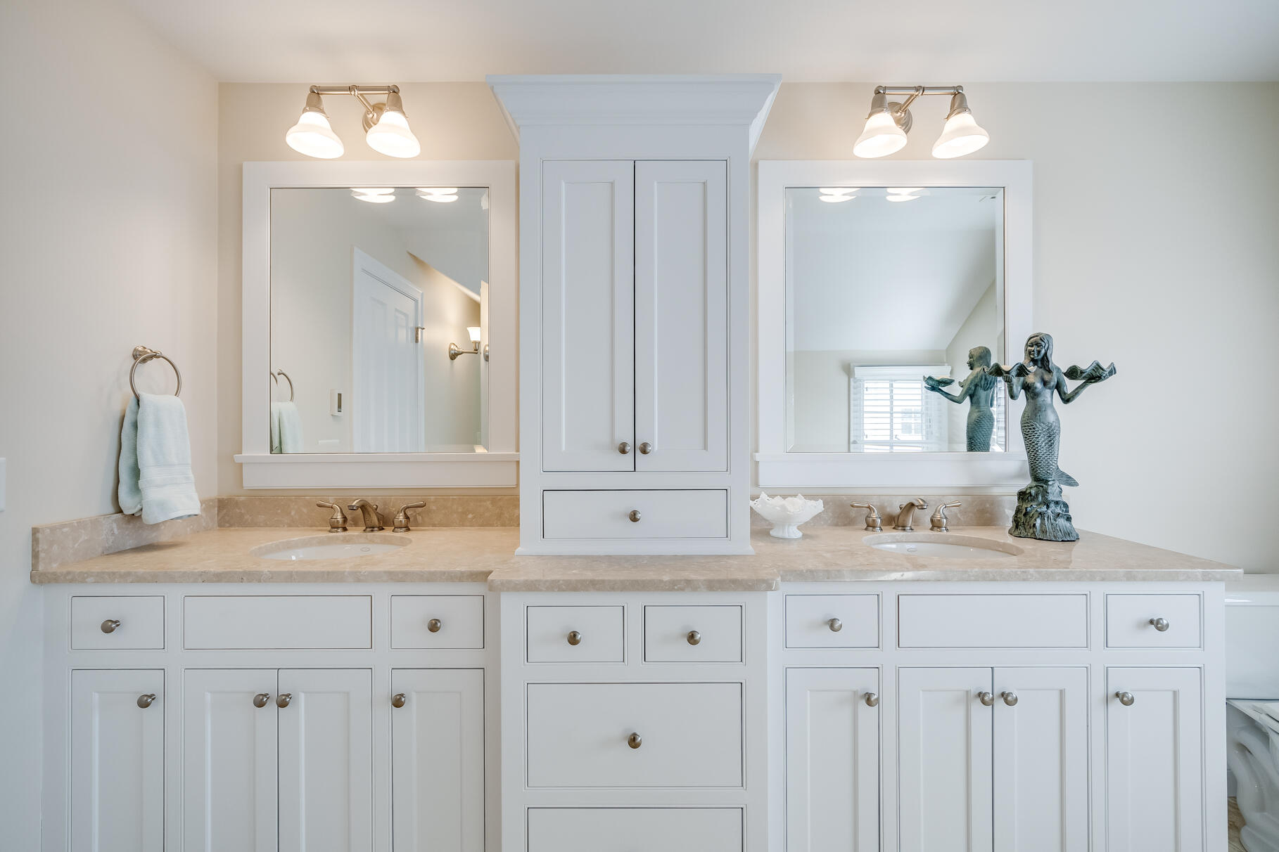 335 Stage Island Road Chatham, MA 02633 - Photo 53 of 71 Primary Suite 2 Bath