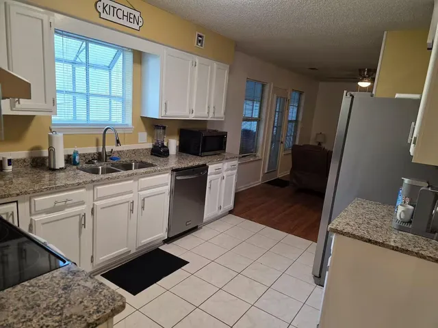 $340,000 | 305 Gawain Lane, Tallahassee, FL 32301