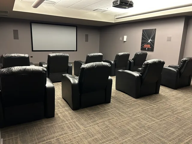 $439,000 | 65 East Monroe Street, Unit 4315, Chicago, IL 60603