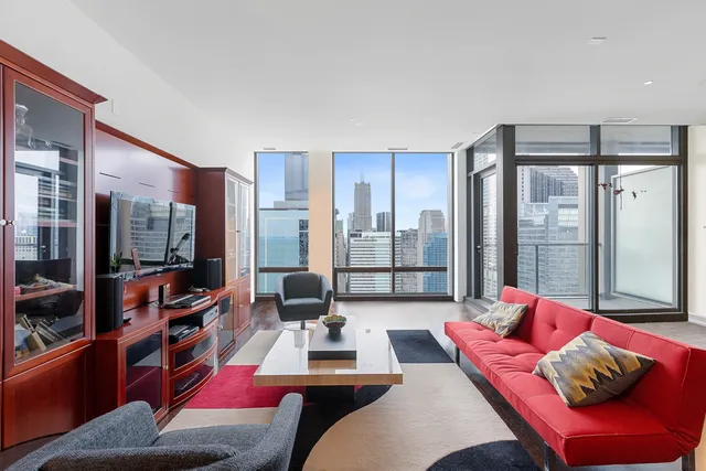 $439,000 | 65 East Monroe Street, Unit 4315, Chicago, IL 60603