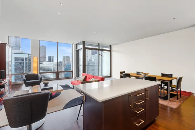 $439,000 | 65 East Monroe Street, Unit 4315, Chicago, IL 60603