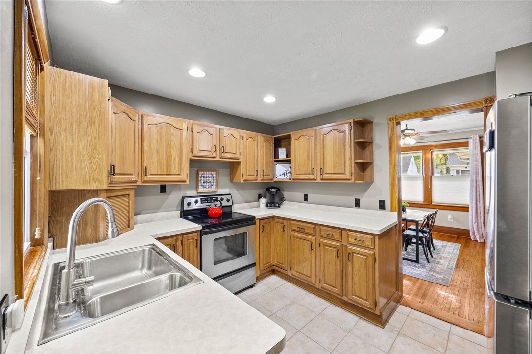 25 Coventry Avenue Rochester, NY 14610 - Photo 23 of 37